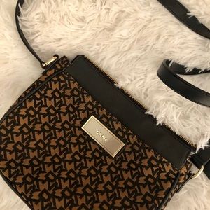 DKNY logo crossbody
